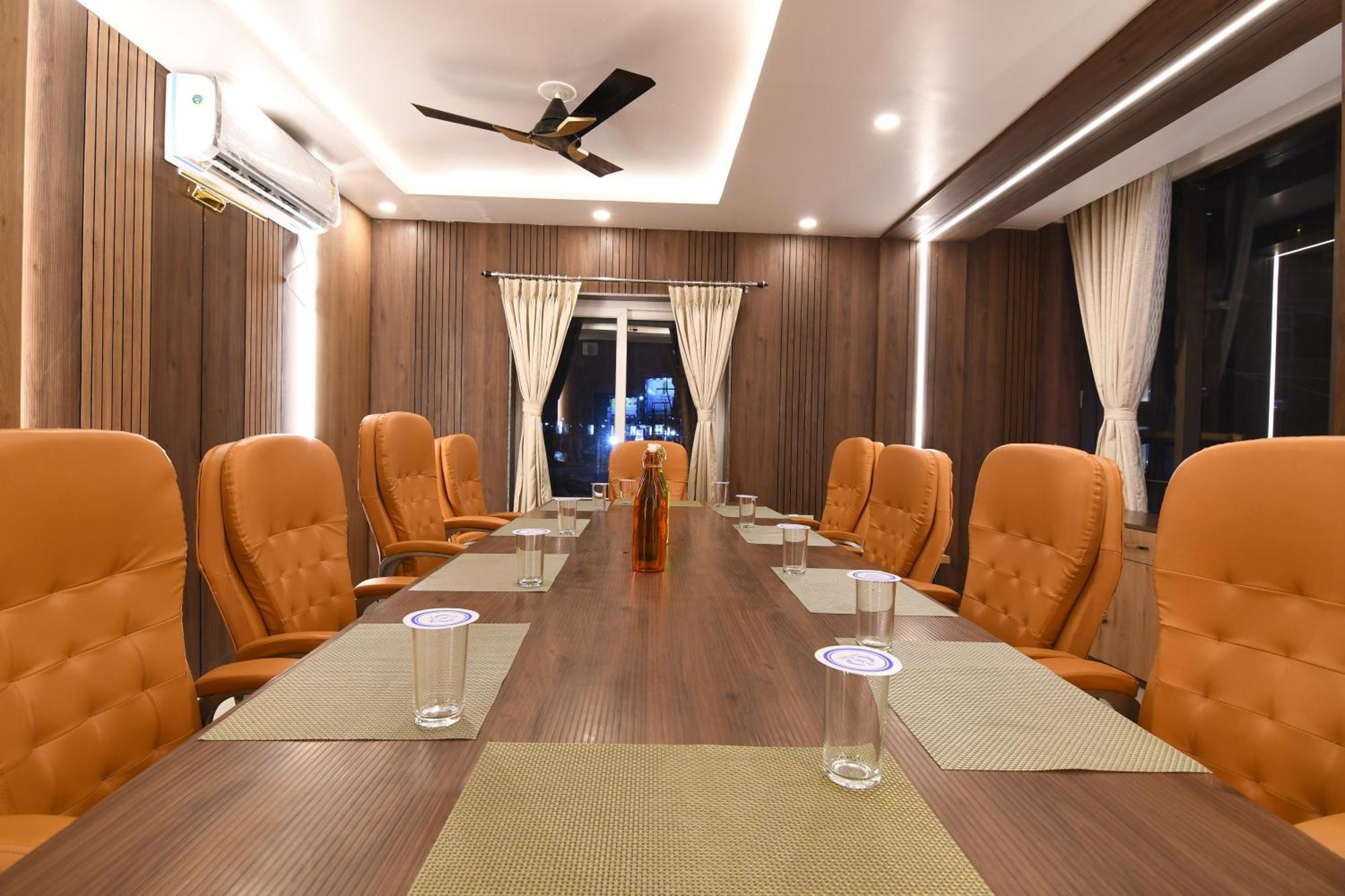 N B Sonar Bangla Hotel Kalyani Экстерьер фото